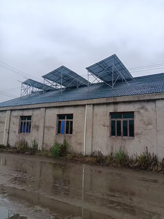 弱势农民之殇—光伏贷
